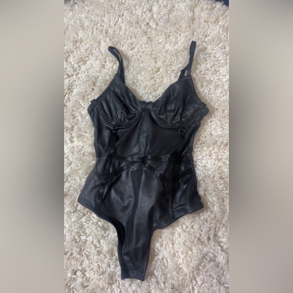 Black Body Suit